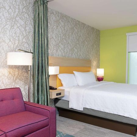 Home2 Suites By Hilton Indianapolis Airport Exterior foto