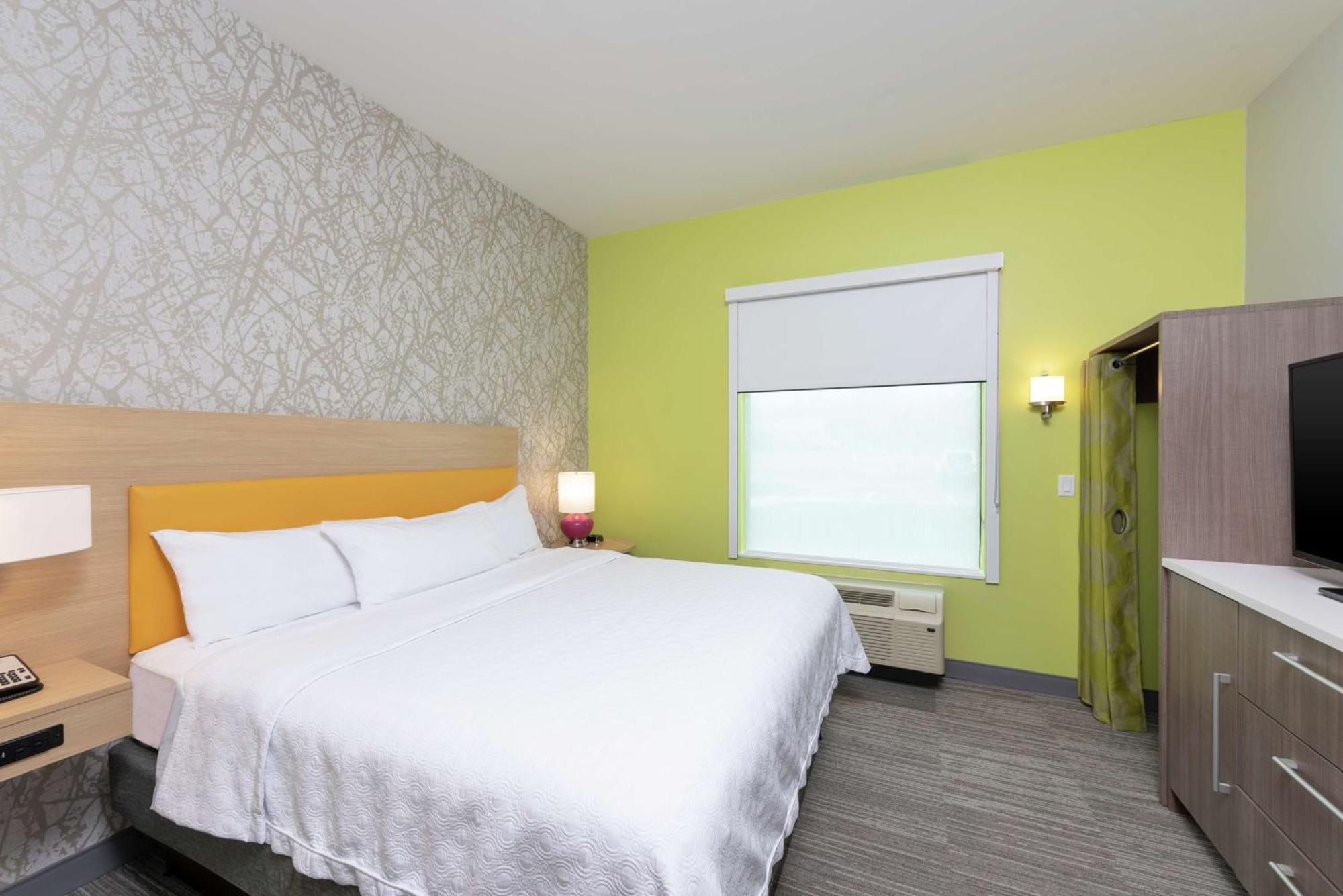 Home2 Suites By Hilton Indianapolis Airport Exterior foto